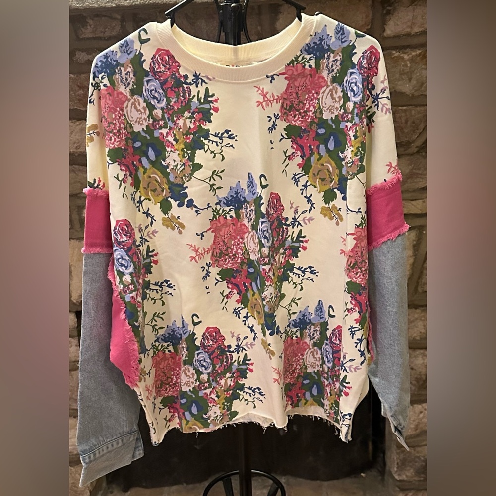 Upcycled Floral Sweatshirt Patchwork Denim Sleeve Crop Top Boho Cottagecore